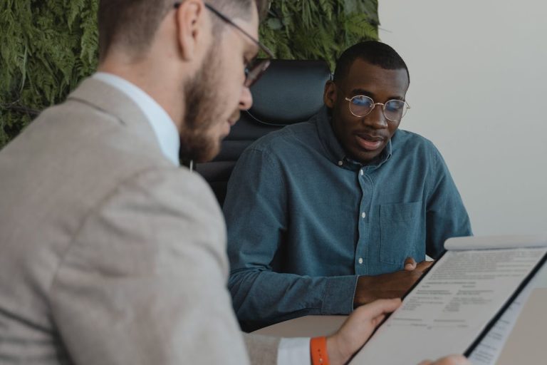 how to hire in romania