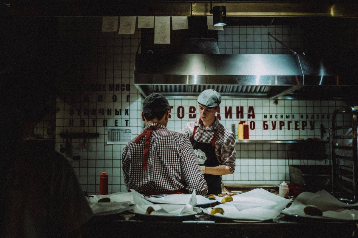lowest paying jobs in romania